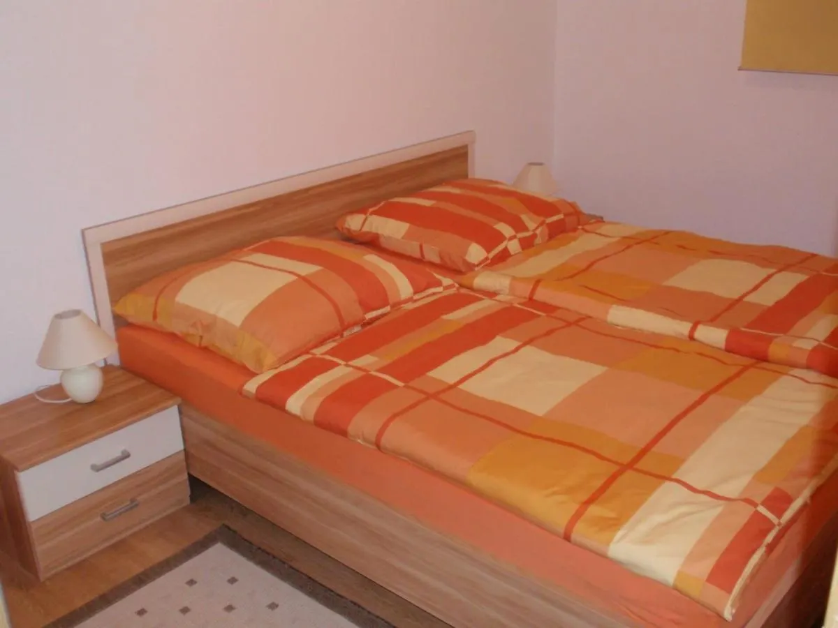 아파트 Apartmani Area Doma 트로기르