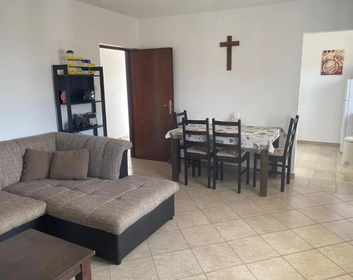 Apartmani Area Doma 트로기르 아파트